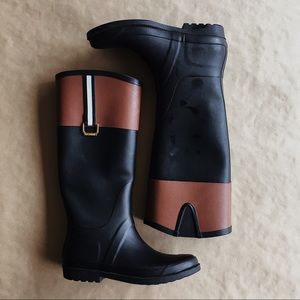 Stylish Tommy Hilfiger Black + Brown Rubber Boots